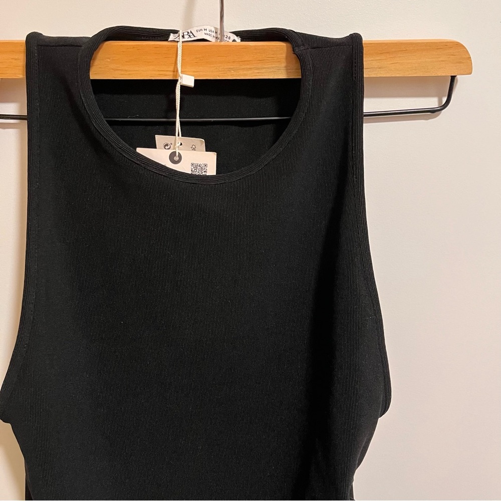 NWT- Zara black wide strap tank (m) - Picture 3 of 4